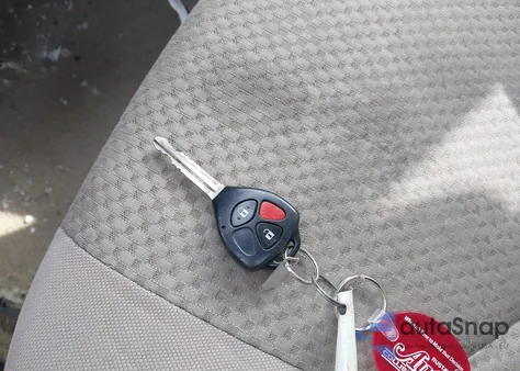 2007 Toyota Rav4 from USA, damaged, VIN JTMBD33V076031004